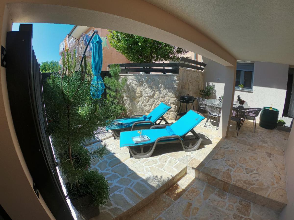 Apartment Stela - Private Terrace & Parking Zadar Eksteriør billede